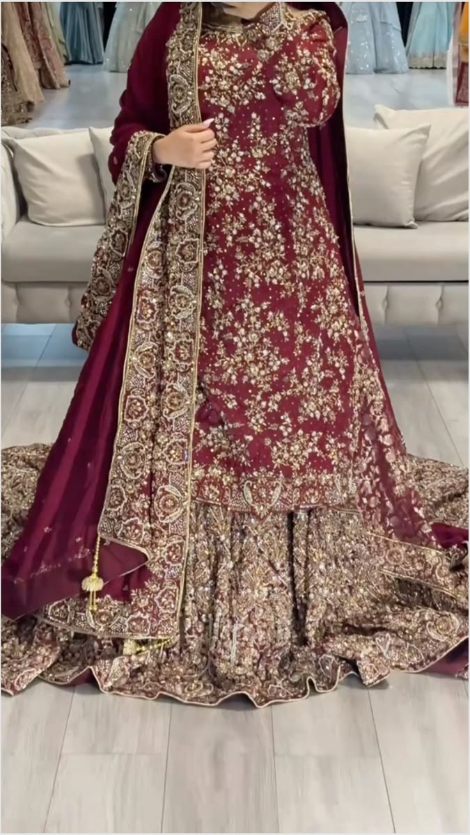 THE HERITAGE SHARARA SET