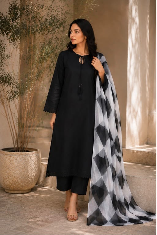 Black Elegance | 2 Piece Suit for Women